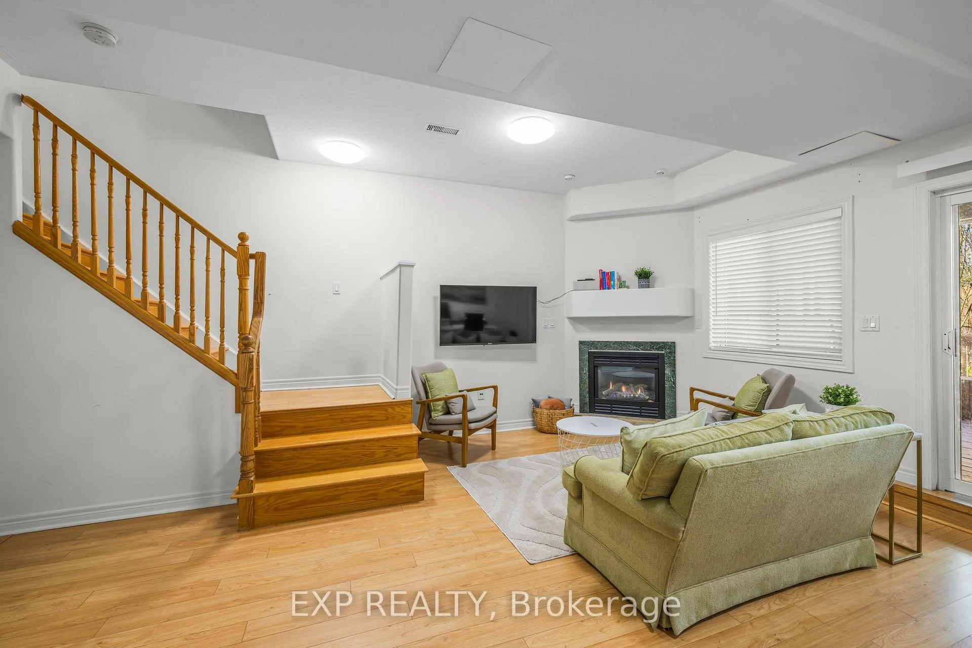 Photo 21 of 8A Hainer Street, St. Catharines, Western Hill — HOMEH