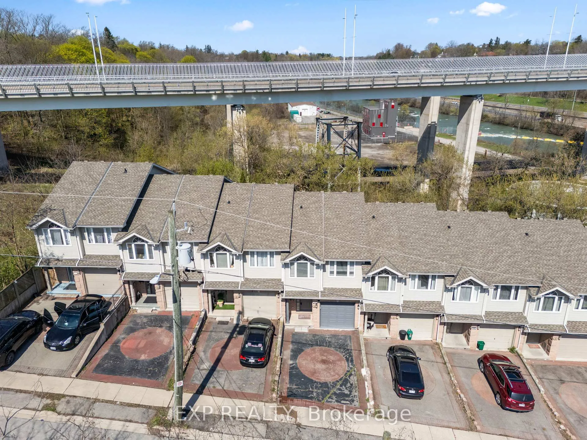 Photo 30 of 8A Hainer Street, St. Catharines, Western Hill — HOMEH
