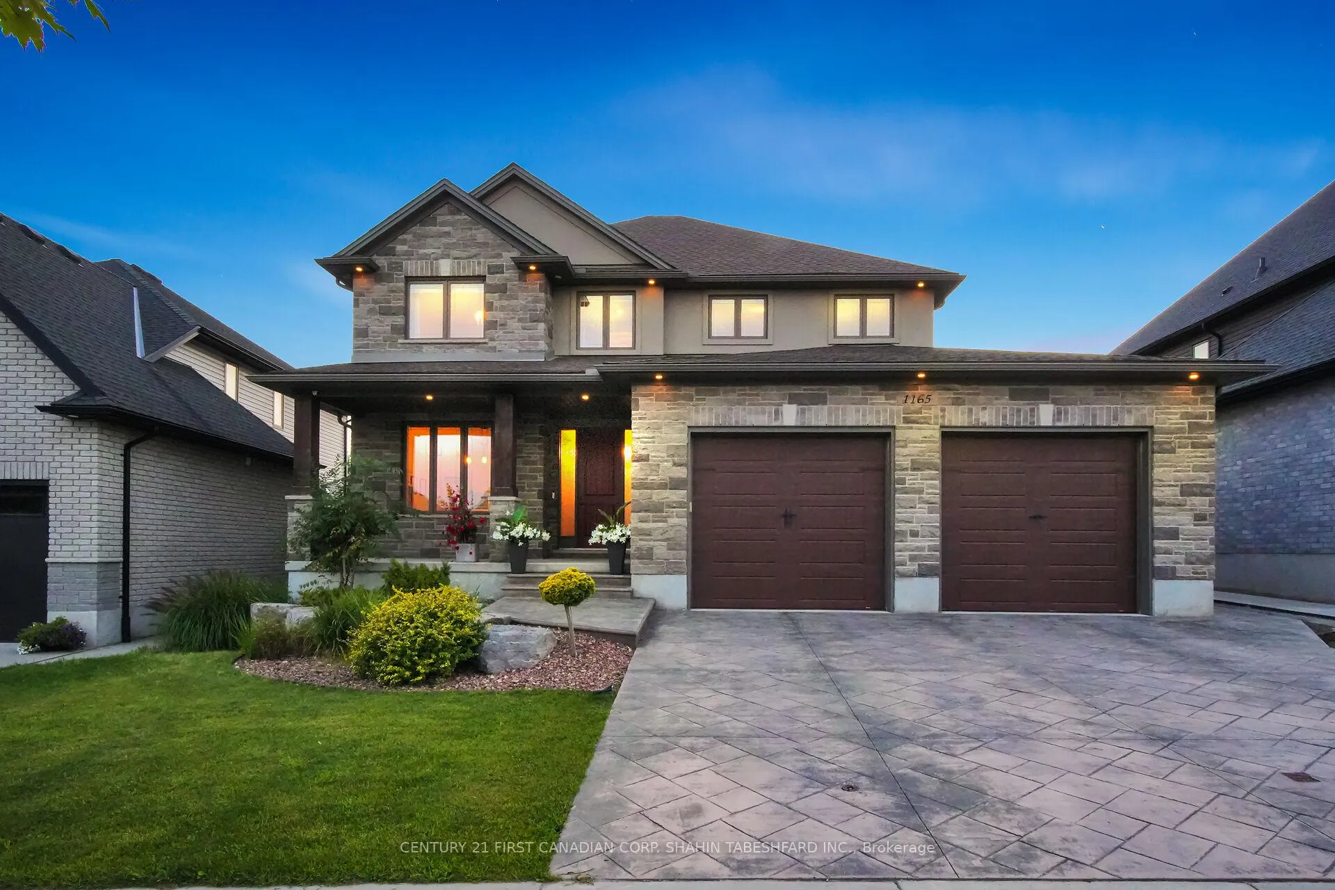 Photo of 1165 Cranbrook Road