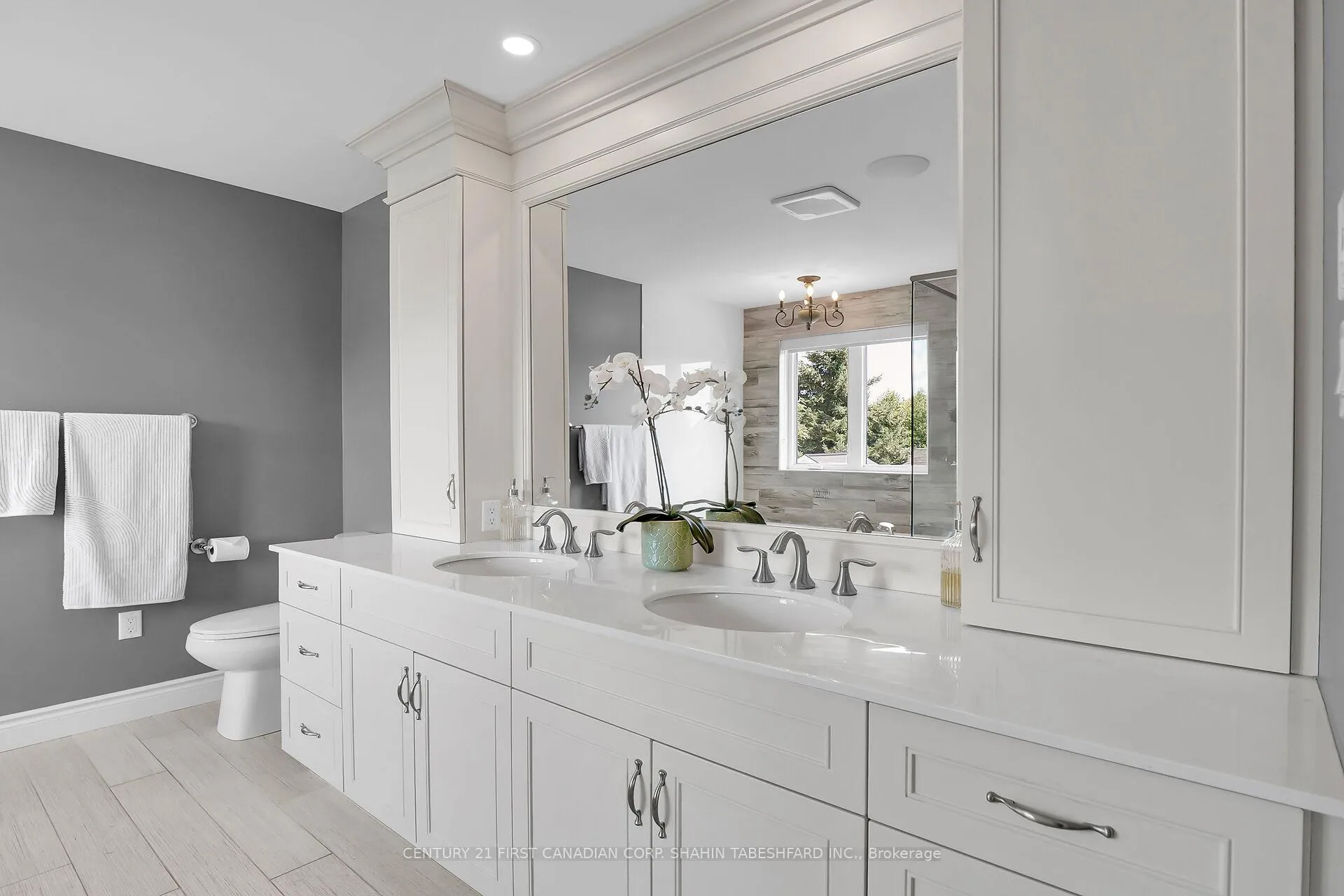 Photo 18 of 1165 Cranbrook Road, London, South L — HOMEH