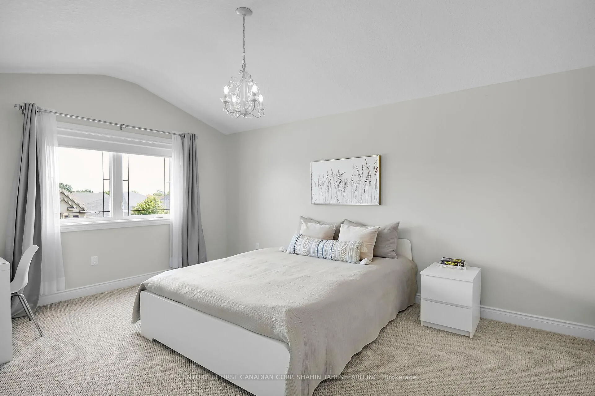 Photo 24 of 1165 Cranbrook Road, London, South L — HOMEH