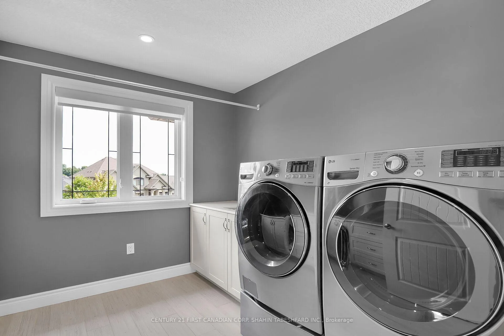 Photo 25 of 1165 Cranbrook Road, London, South L — HOMEH