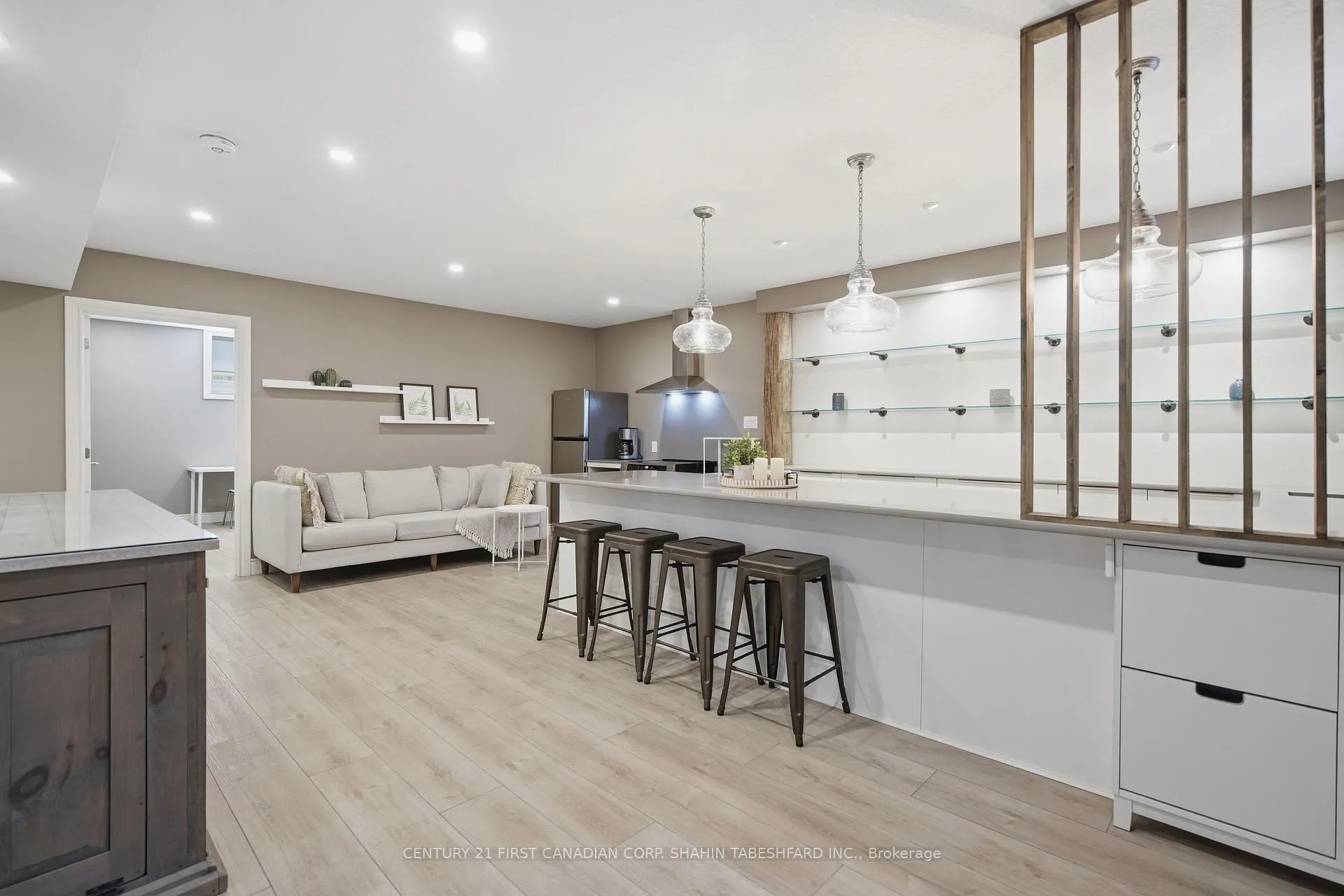Photo 28 of 1165 Cranbrook Road, London, South L — HOMEH