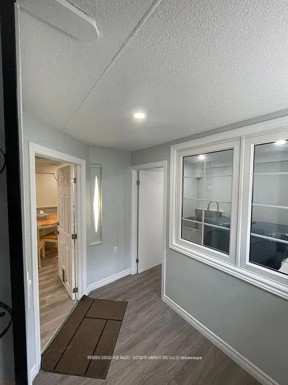 Photo 6 of 2403 Barclay Road, Burlington, Brant — HOMEH