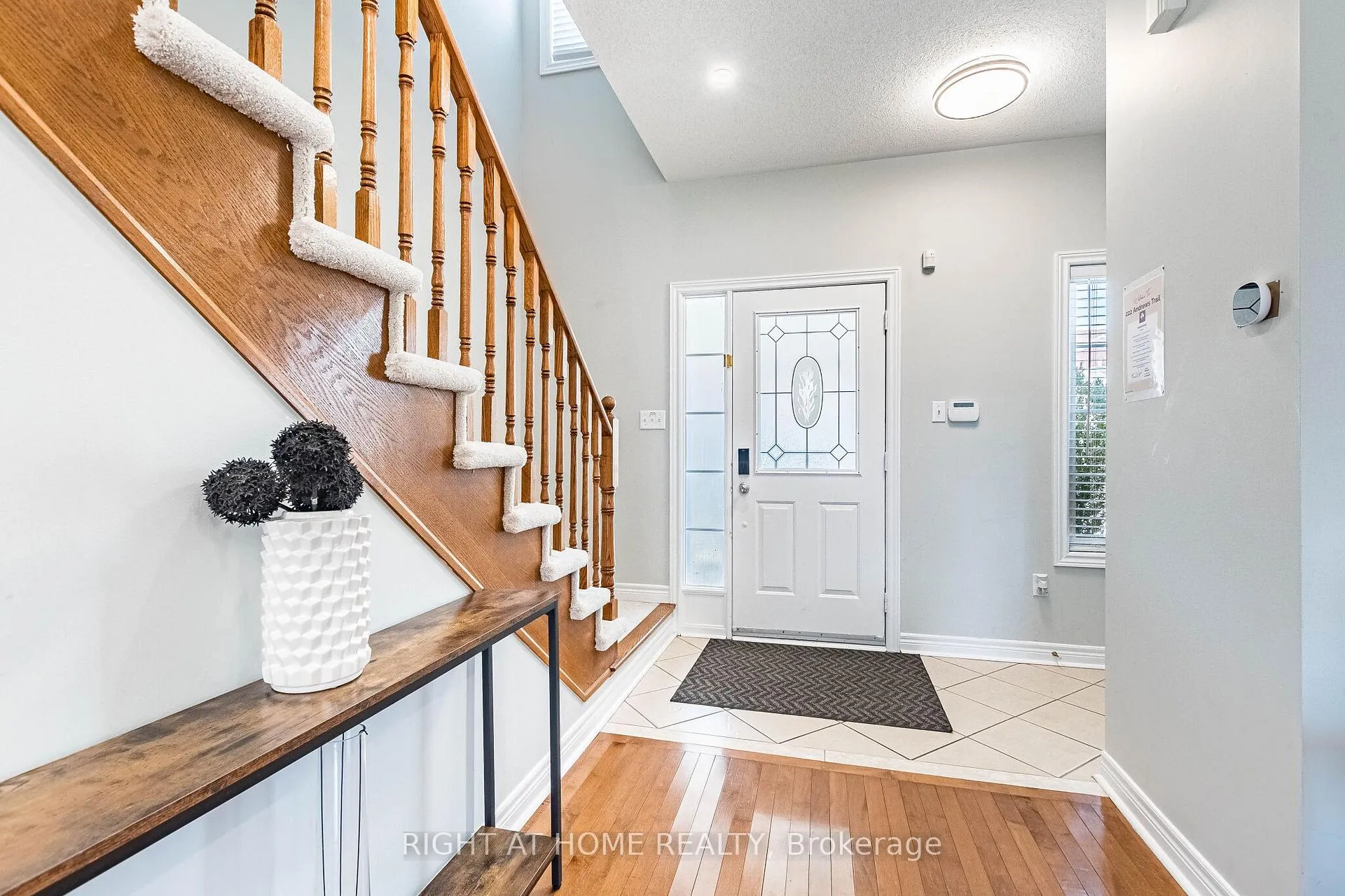 Photo 5 of 222 Andrews Trail, Milton, Clarke — HOMEH