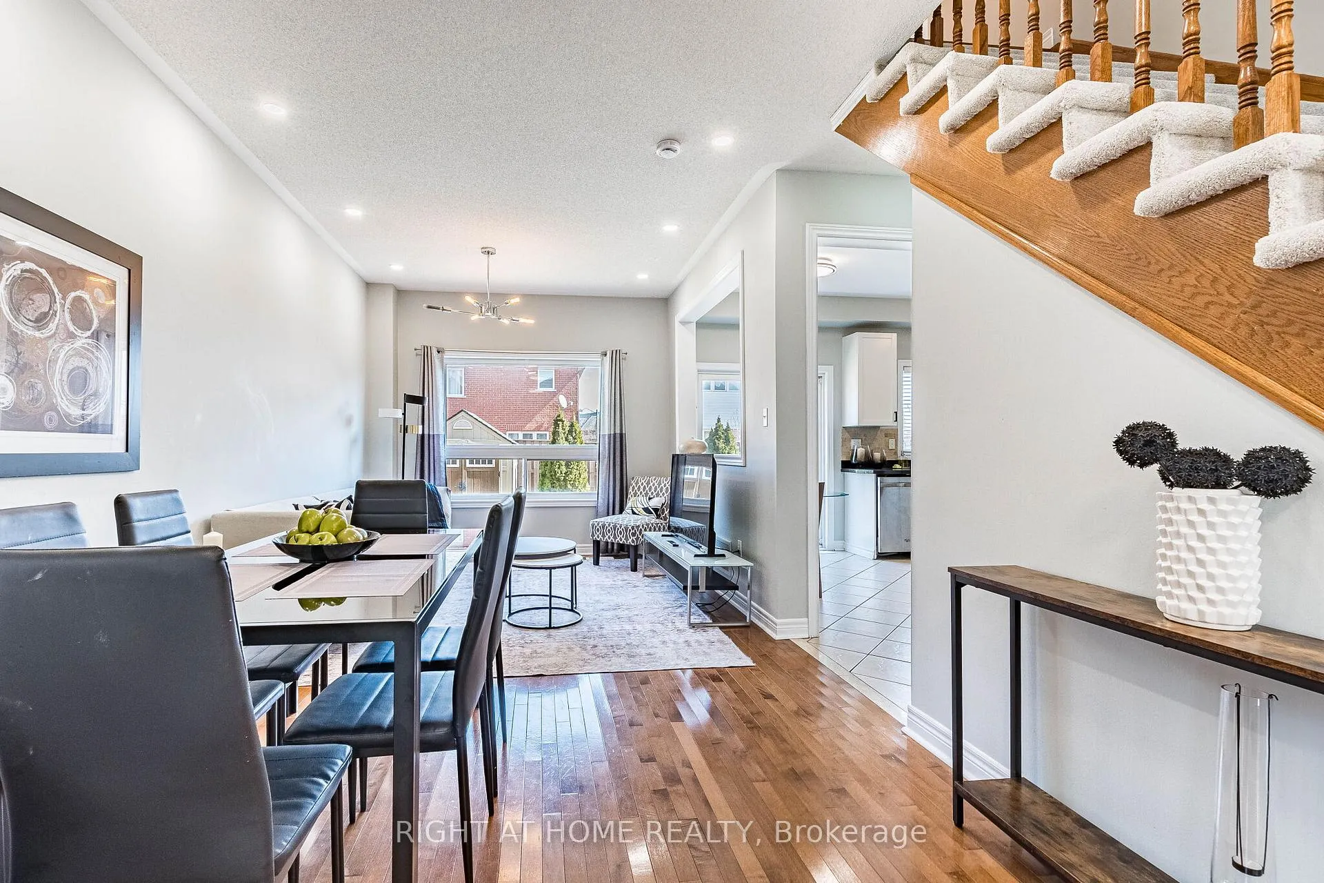 Photo 10 of 222 Andrews Trail, Milton, Clarke — HOMEH
