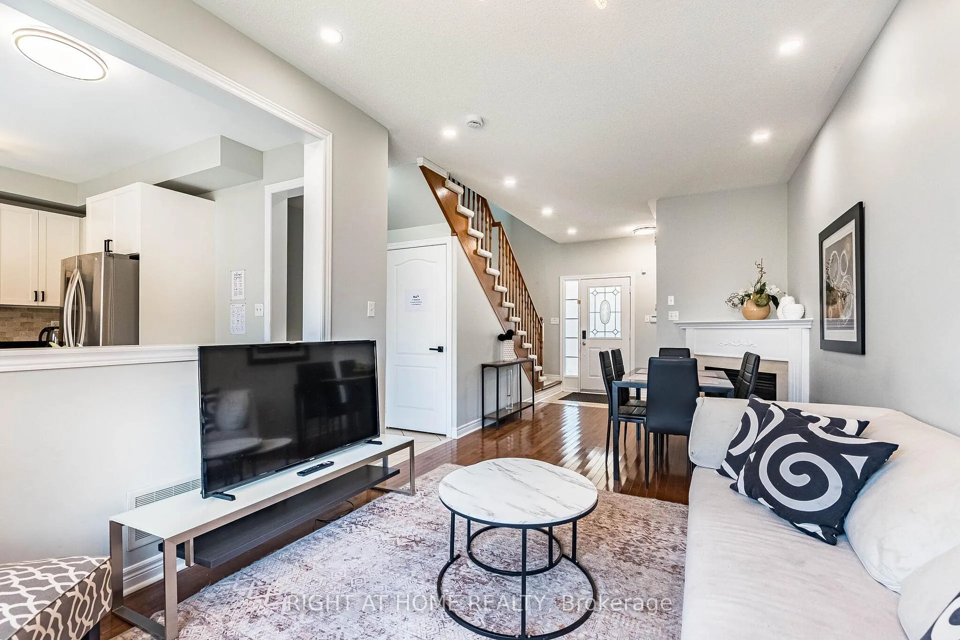 Photo 13 of 222 Andrews Trail, Milton, Clarke — HOMEH