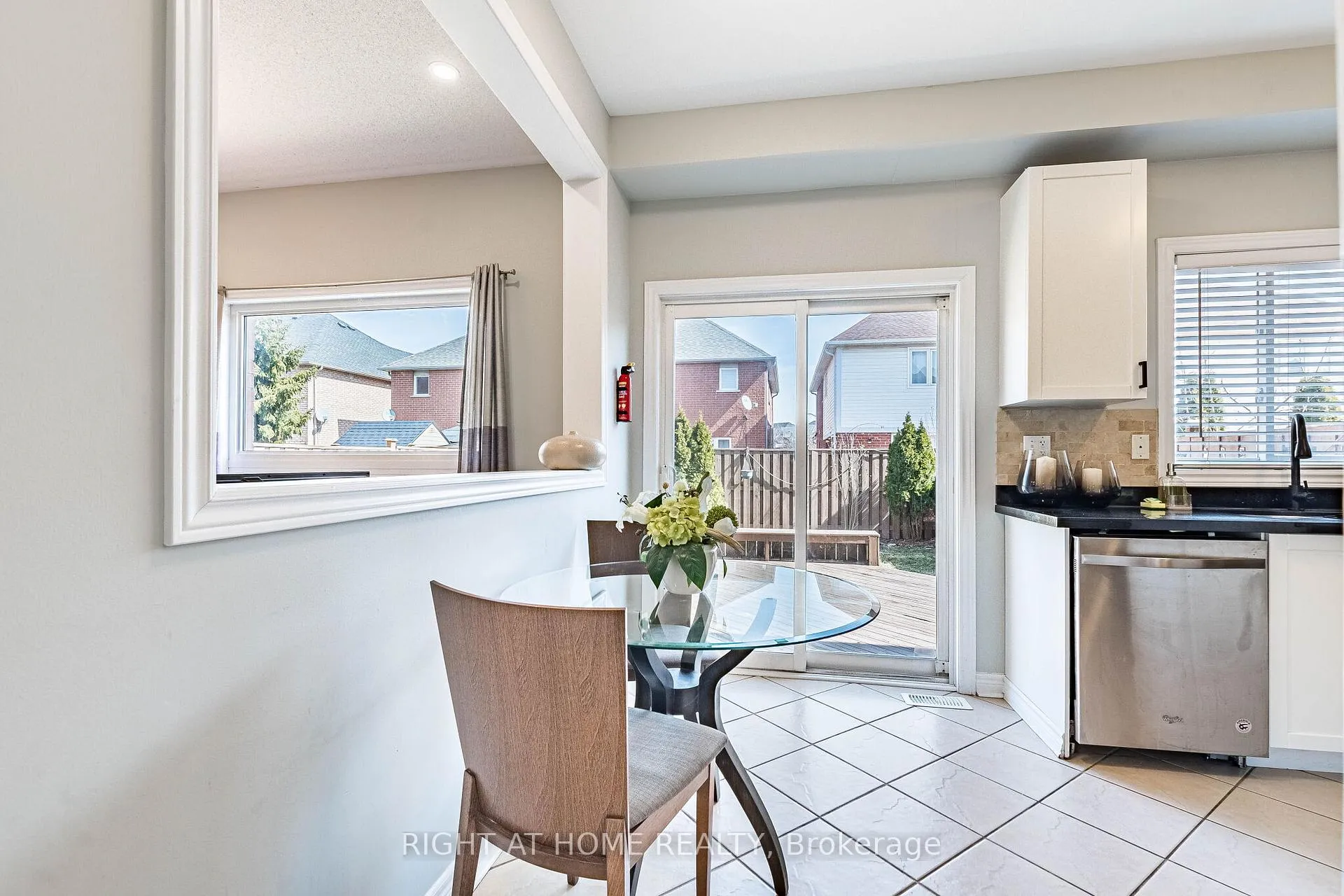 Photo 22 of 222 Andrews Trail, Milton, Clarke — HOMEH
