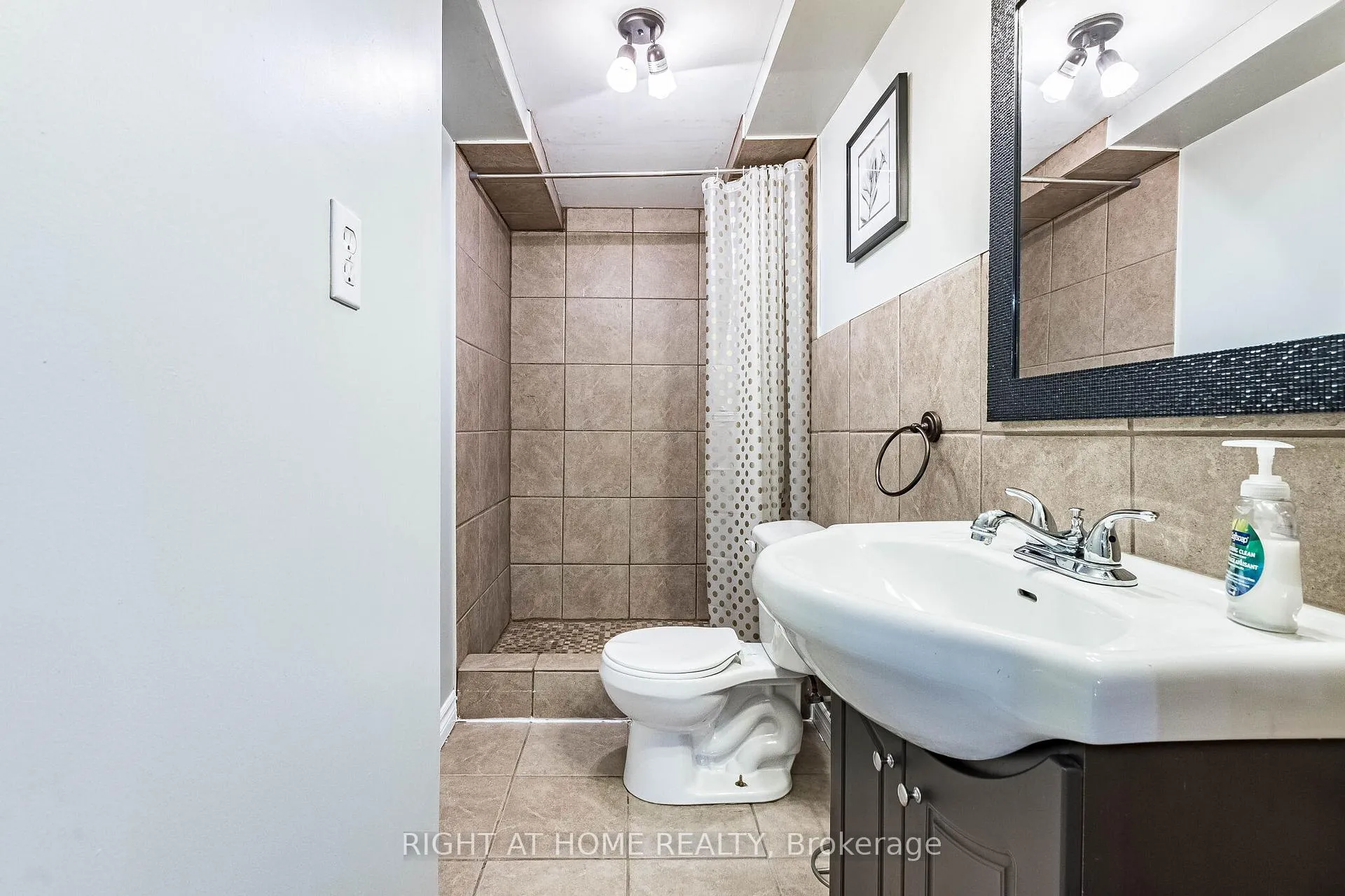 Photo 42 of 222 Andrews Trail, Milton, Clarke — HOMEH