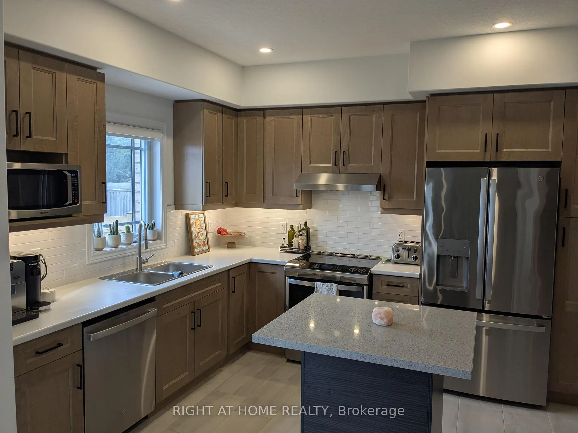 Photo 11 of 11 Shipley Avenue, Collingwood — HOMEH