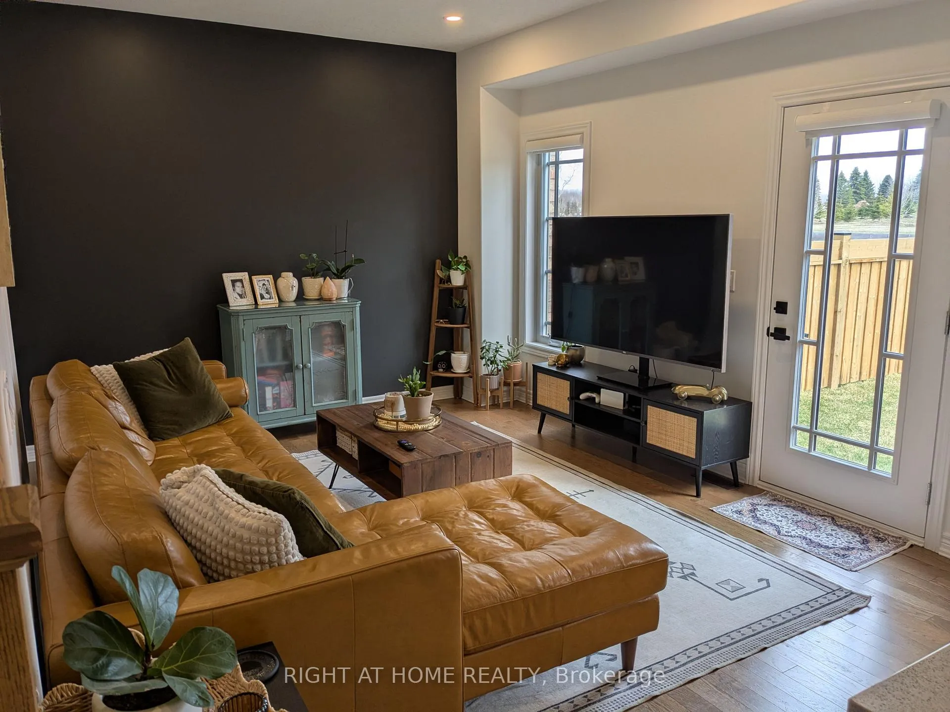 Photo 12 of 11 Shipley Avenue, Collingwood — HOMEH