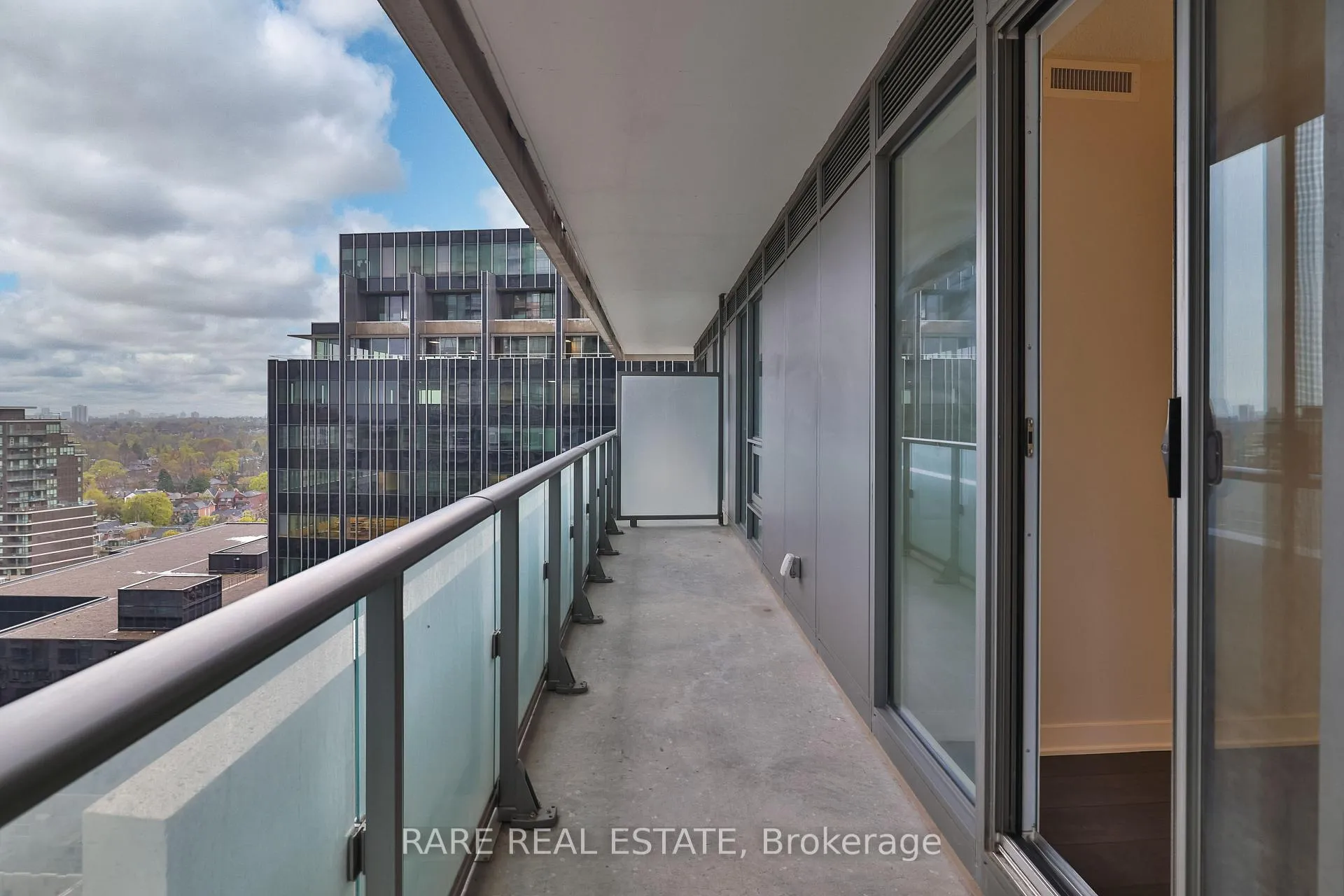 Photo 30 of Unit 1507, 2221 Yonge Street, Toronto, Mount Pleasant West — HOMEH