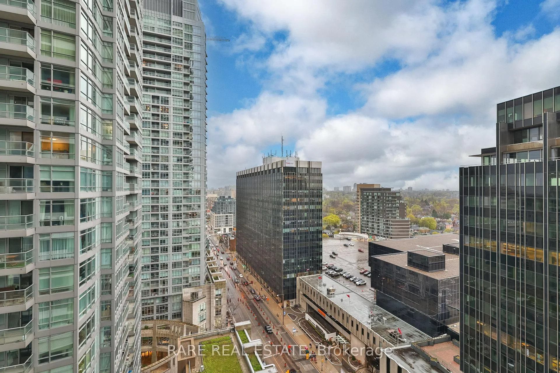 Photo 31 of Unit 1507, 2221 Yonge Street, Toronto, Mount Pleasant West — HOMEH