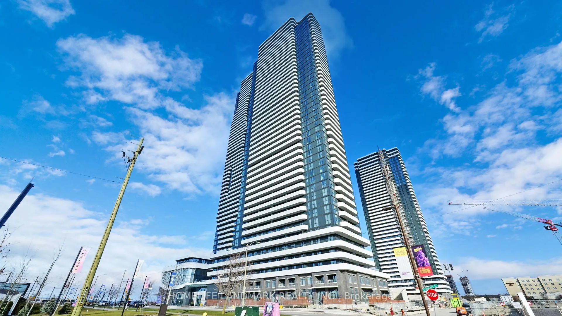 Photo 1 of Unit 3308, 195 Commerce Street, Vaughan, Vaughan Corporate Centre — HOMEH