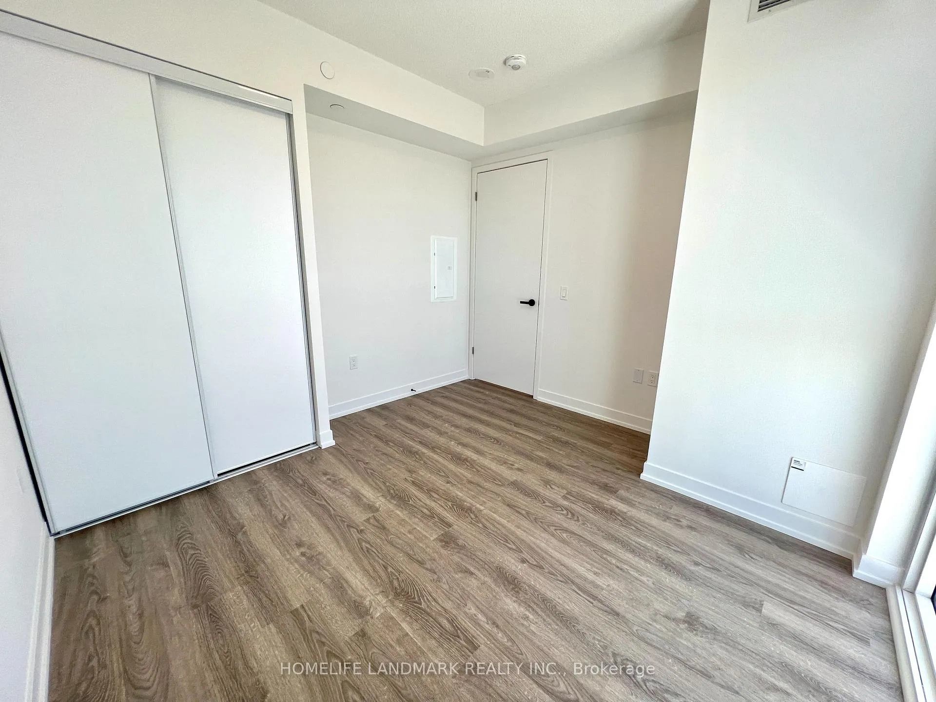 Photo 10 of Unit 3308, 195 Commerce Street, Vaughan, Vaughan Corporate Centre — HOMEH