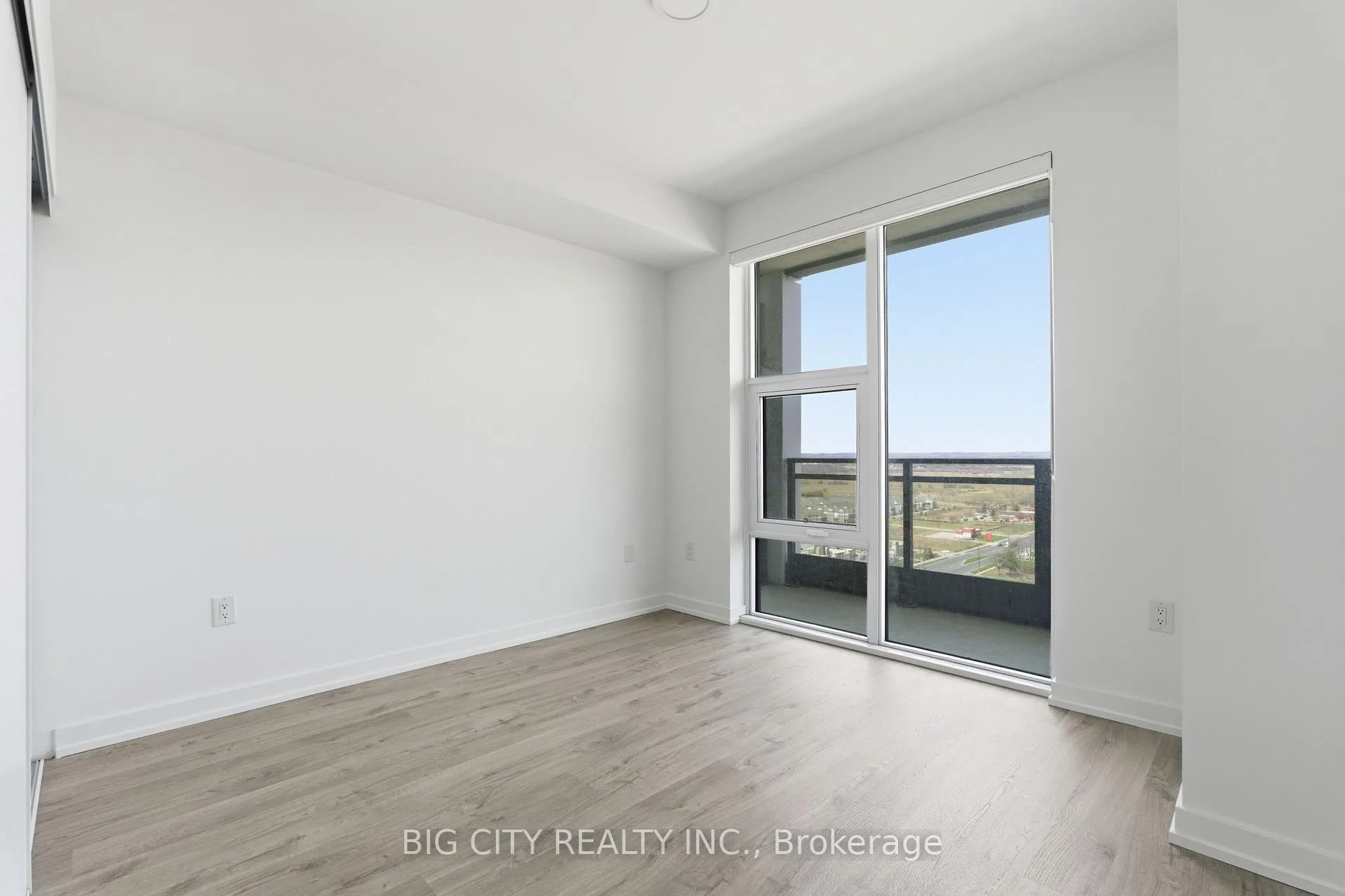 Photo 7 of Unit 2303, 9751 Markham Road, Markham, Greensborough — HOMEH