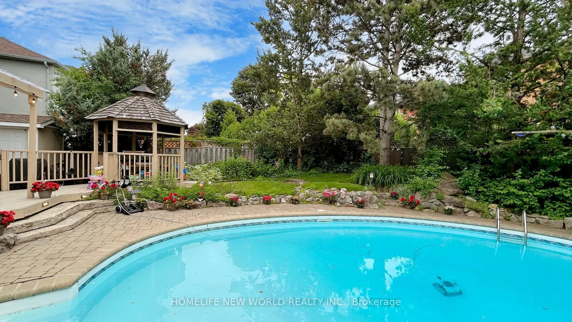 Photo 39 of 33 Beatty Crescent, Aurora, Aurora Highlands — HOMEH