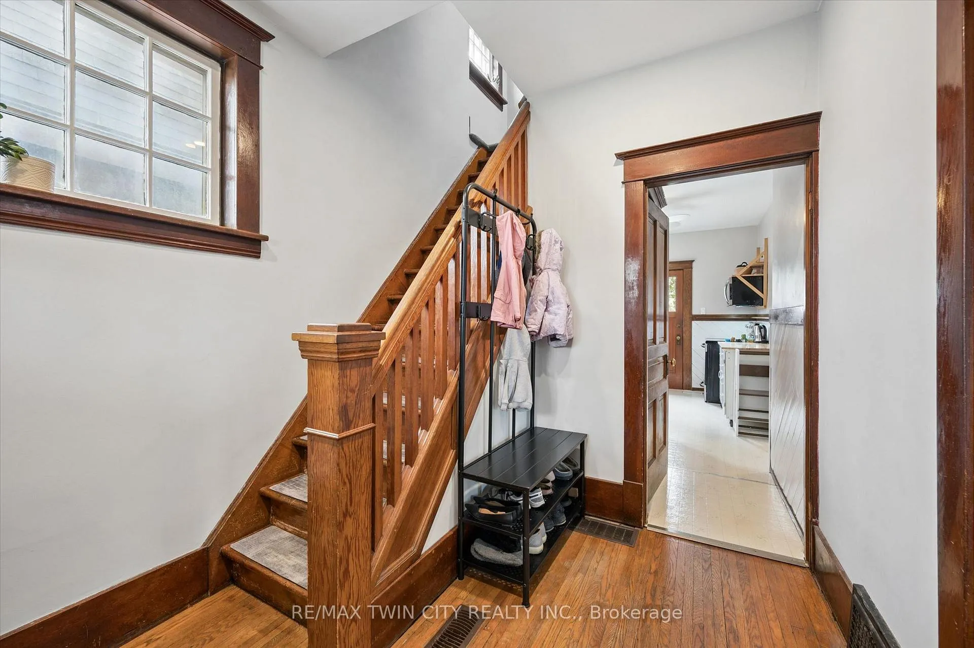 Photo 3 of 156 Norfolk Street, Stratford — HOMEH