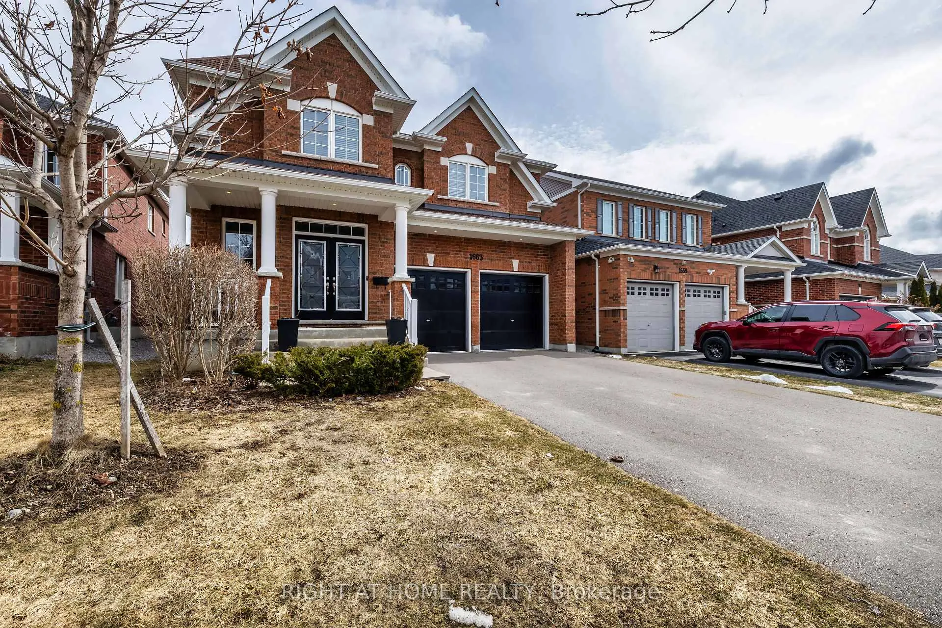 Photo 1 of 1663 Irvine Scott Street, Oshawa, Taunton — HOMEH