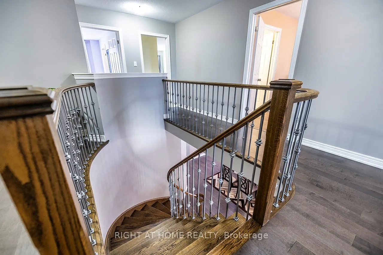 Photo 21 of 1663 Irvine Scott Street, Oshawa, Taunton — HOMEH