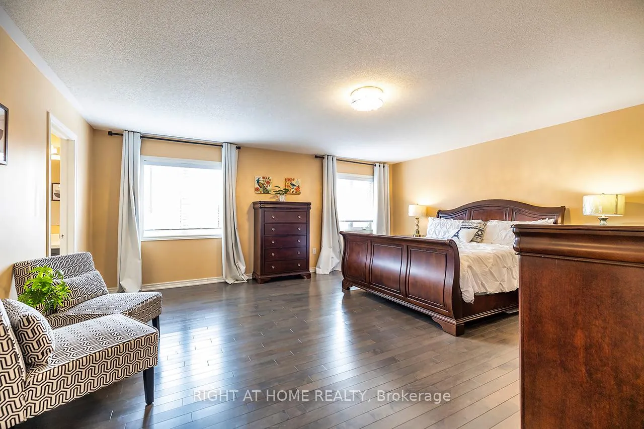 Photo 24 of 1663 Irvine Scott Street, Oshawa, Taunton — HOMEH