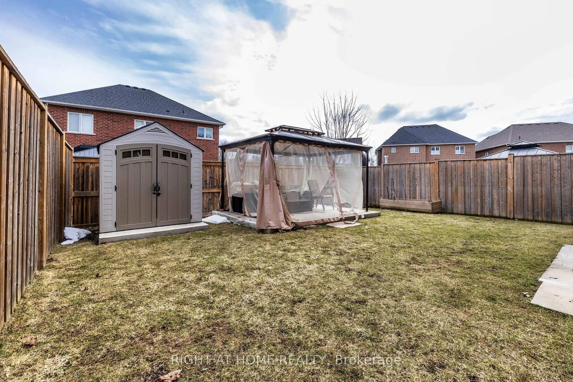 Photo 39 of 1663 Irvine Scott Street, Oshawa, Taunton — HOMEH