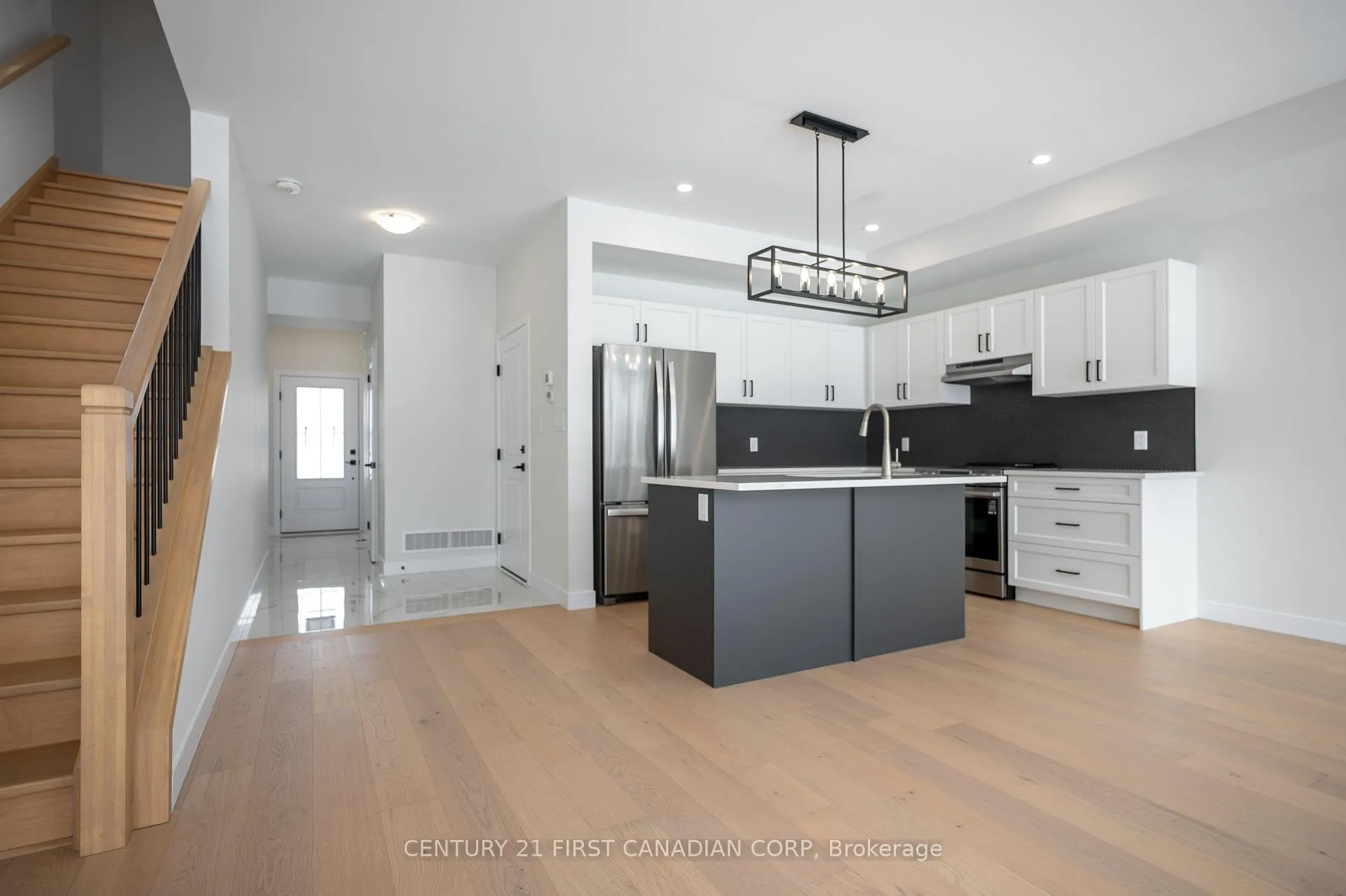 Photo 8 of 4237 Calhoun Way, London, South V — HOMEH