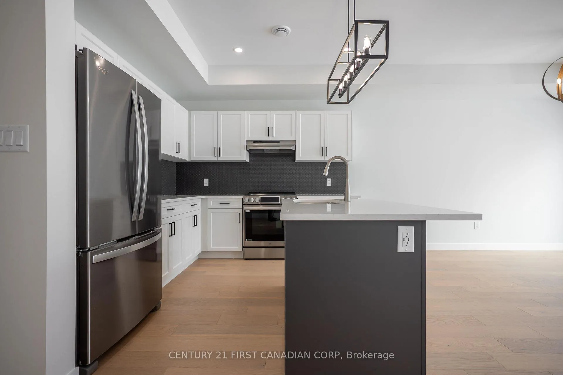 Photo 9 of 4237 Calhoun Way, London, South V — HOMEH