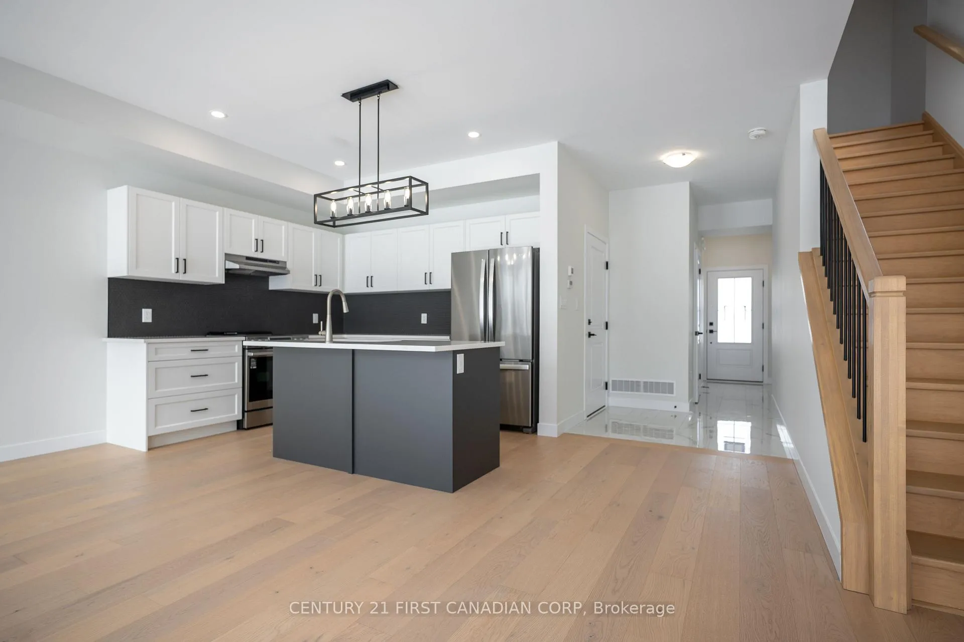 Photo 8 of 4213 Calhoun Way, London, South V — HOMEH