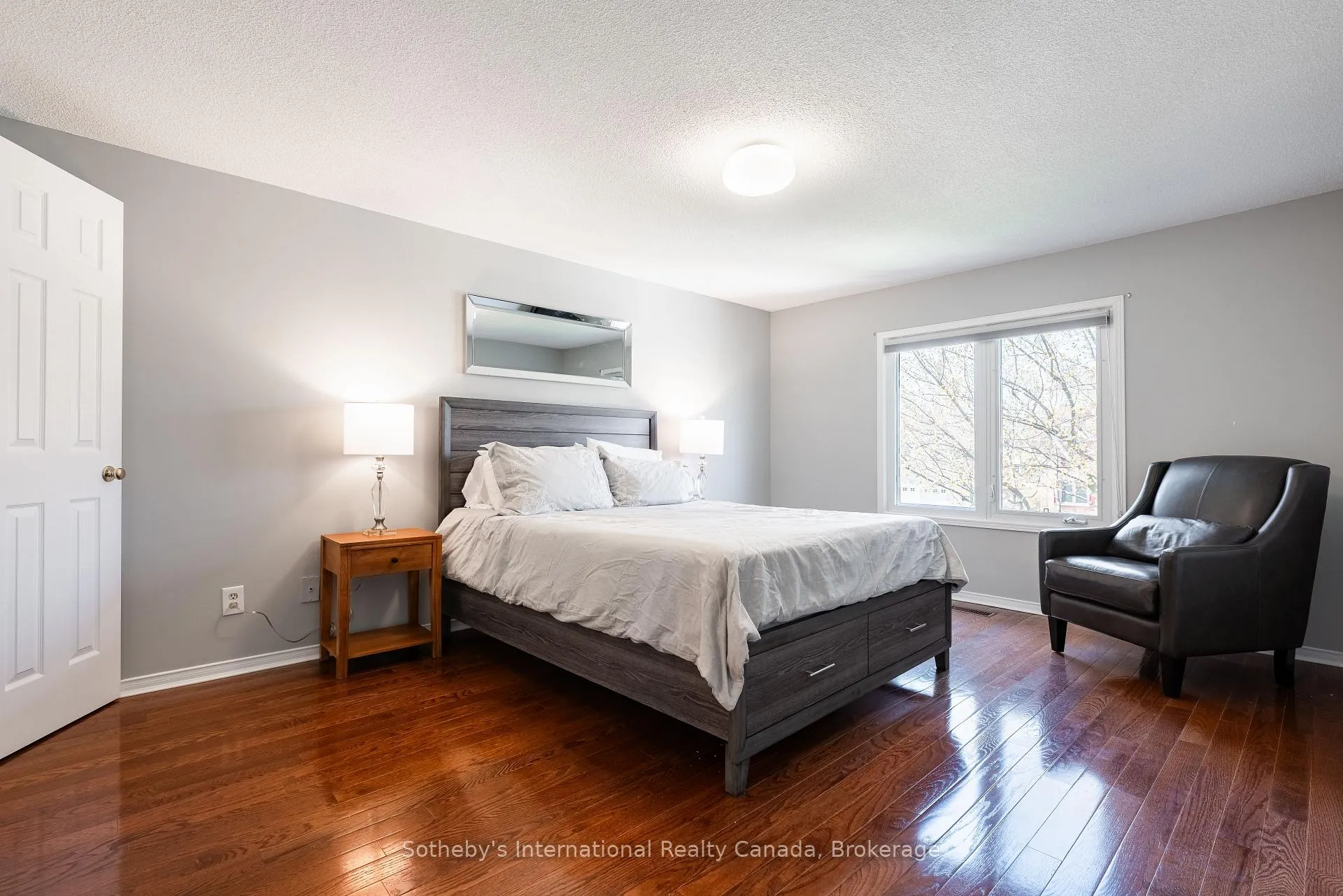 Photo 23 of 2185 Vista Drive, Burlington, Headon — HOMEH