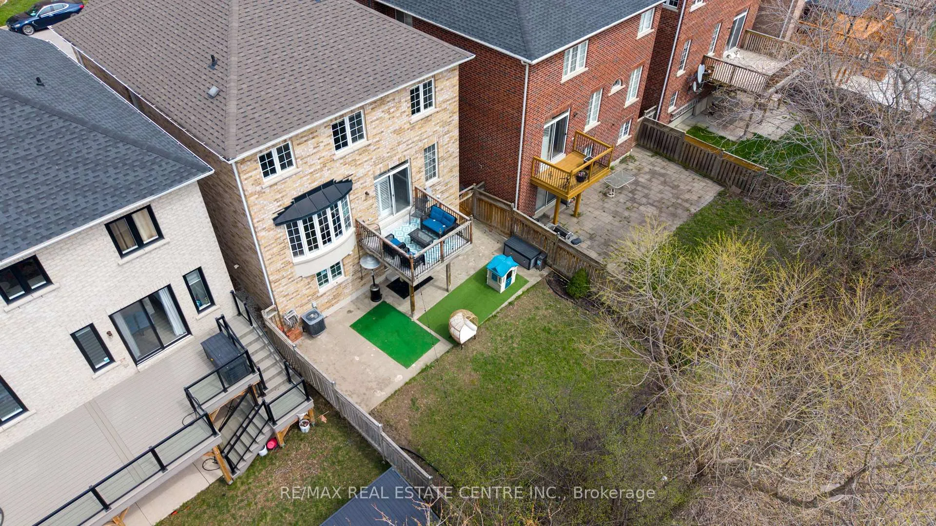 Photo 9 of 67 Gorevale Drive, Brampton, Bram East — HOMEH