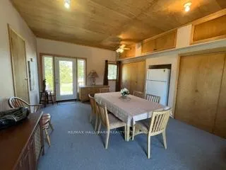 Photo 8 of 824 Paradise Drive, Georgina, Historic Lakeshore Communities — HOMEH