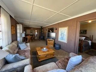 Photo 14 of 824 Paradise Drive, Georgina, Historic Lakeshore Communities — HOMEH