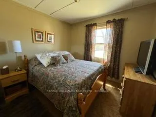 Photo 17 of 824 Paradise Drive, Georgina, Historic Lakeshore Communities — HOMEH