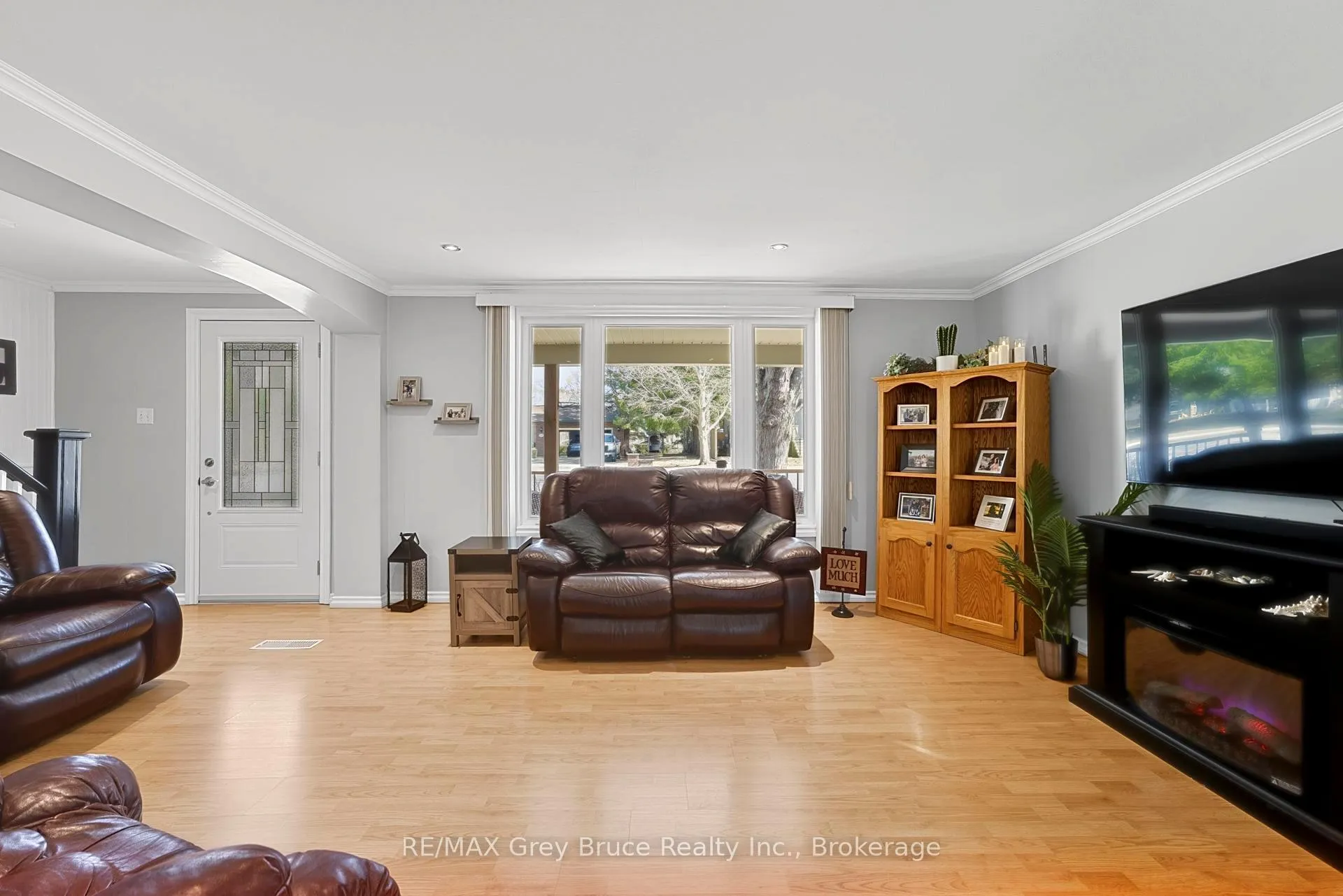 Photo 19 of 138 Main Street, Arran-Elderslie — HOMEH