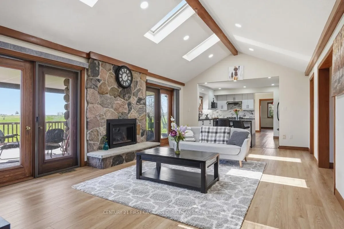 Photo 9 of 2313 Westminster Drive, London, South AA — HOMEH
