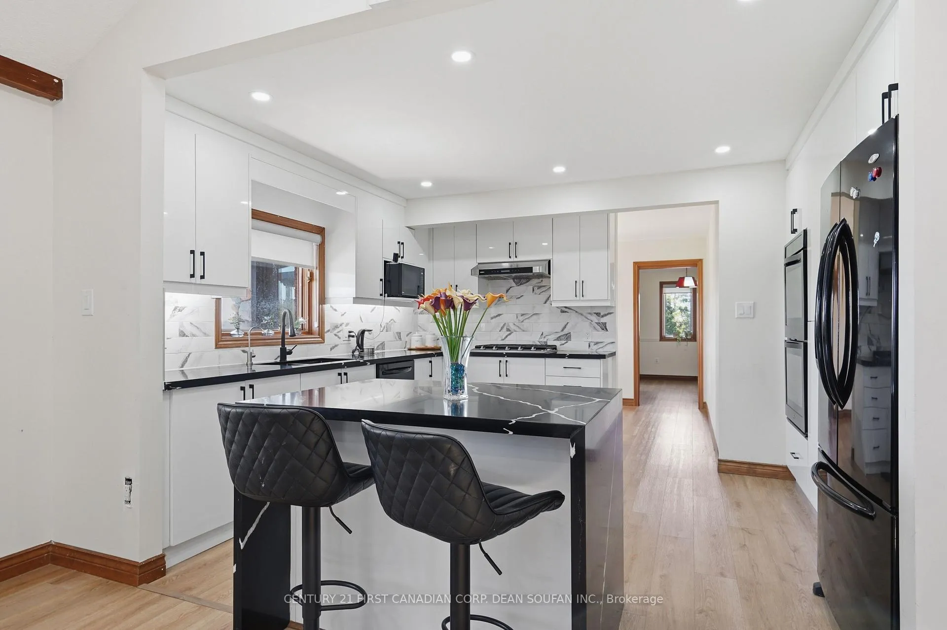 Photo 12 of 2313 Westminster Drive, London, South AA — HOMEH