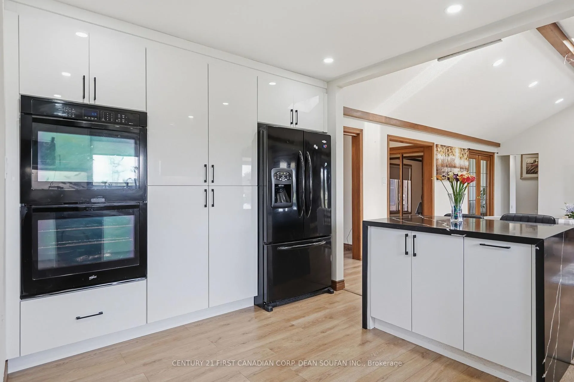 Photo 15 of 2313 Westminster Drive, London, South AA — HOMEH