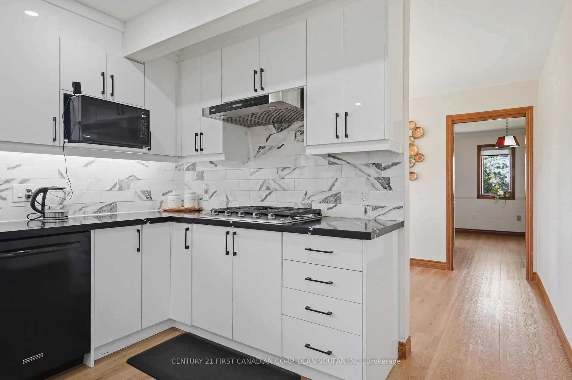 Photo 17 of 2313 Westminster Drive, London, South AA — HOMEH