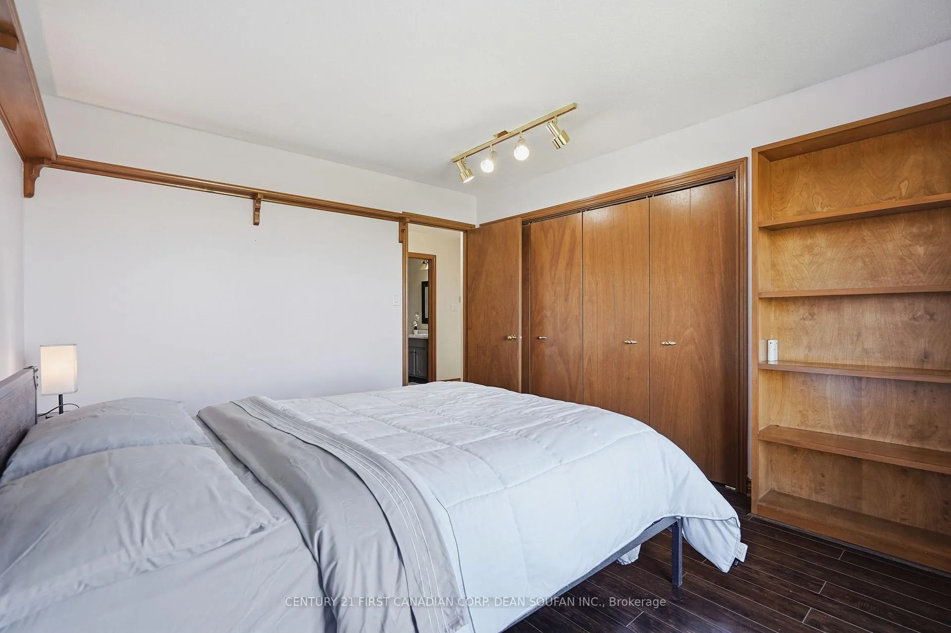Photo 32 of 2313 Westminster Drive, London, South AA — HOMEH