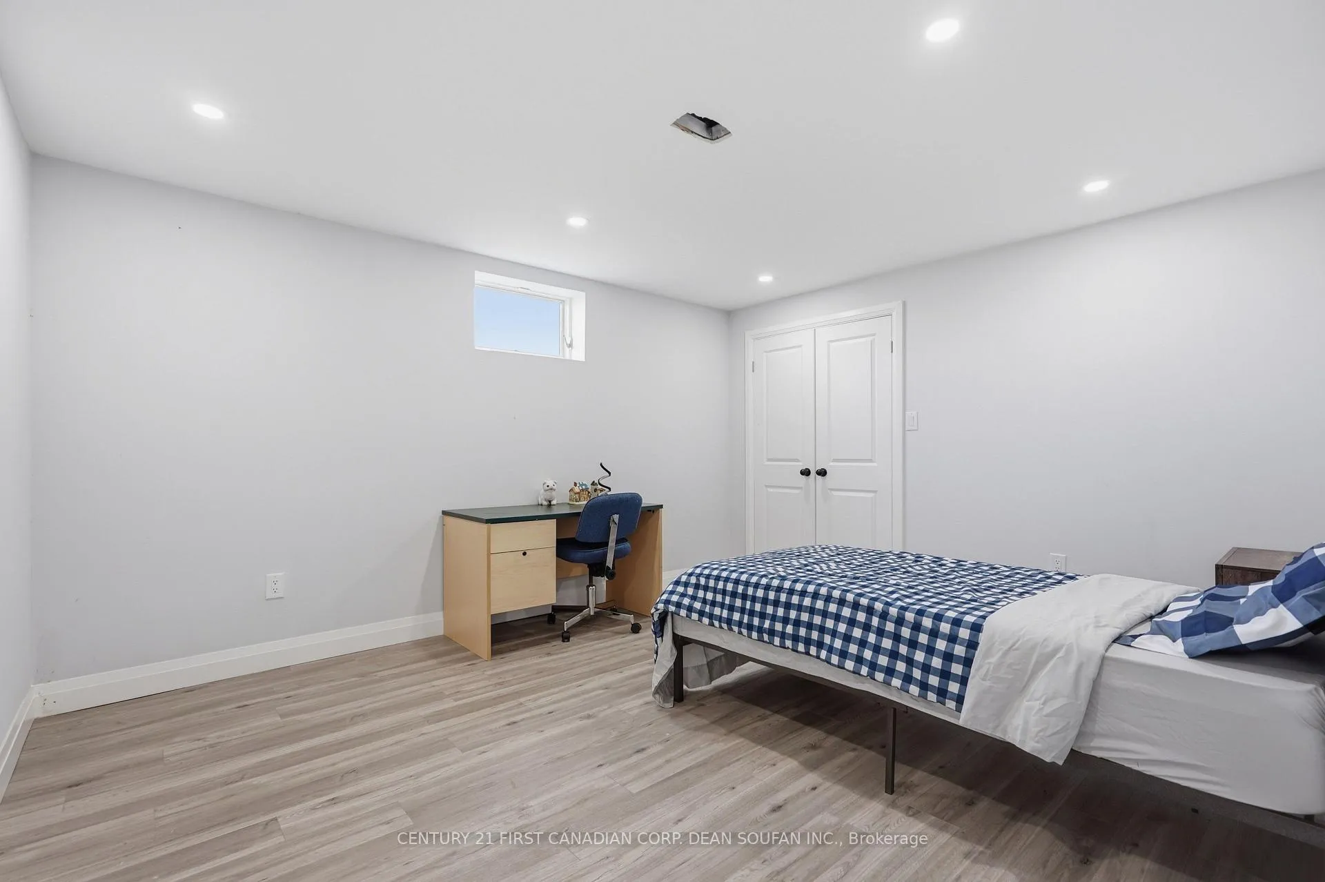 Photo 43 of 2313 Westminster Drive, London, South AA — HOMEH
