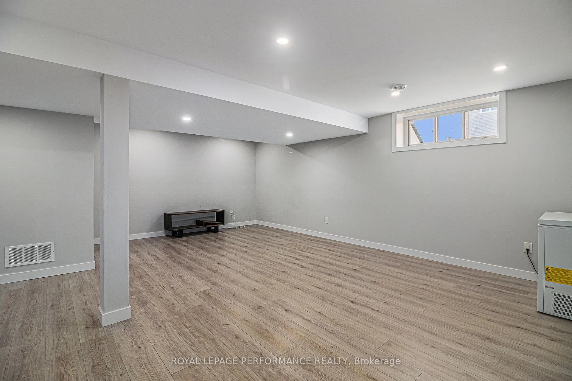 Photo 23 of 8 Brittany Street, North Stormont, North Stormont (Finch) Twp — HOMEH