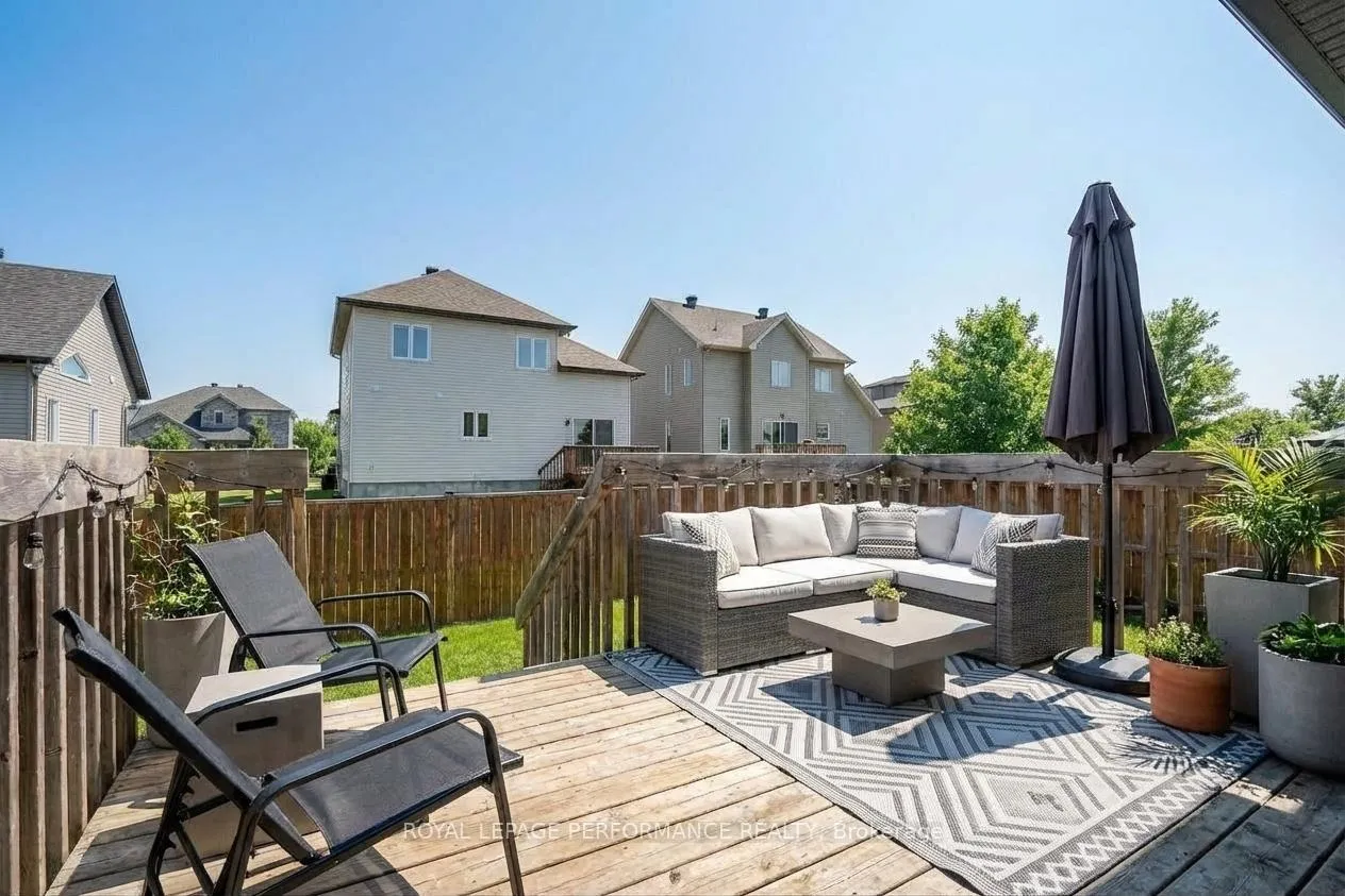 Photo 25 of 8 Brittany Street, North Stormont, North Stormont (Finch) Twp — HOMEH