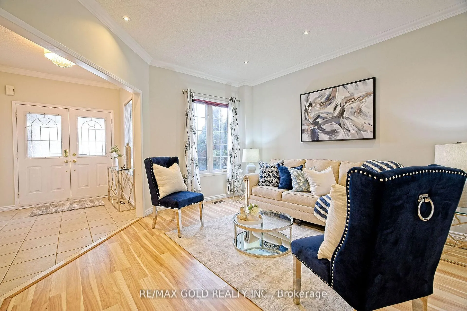 Photo 8 of 16 Cottontail Road, Brampton, Fletcher's Meadow — HOMEH