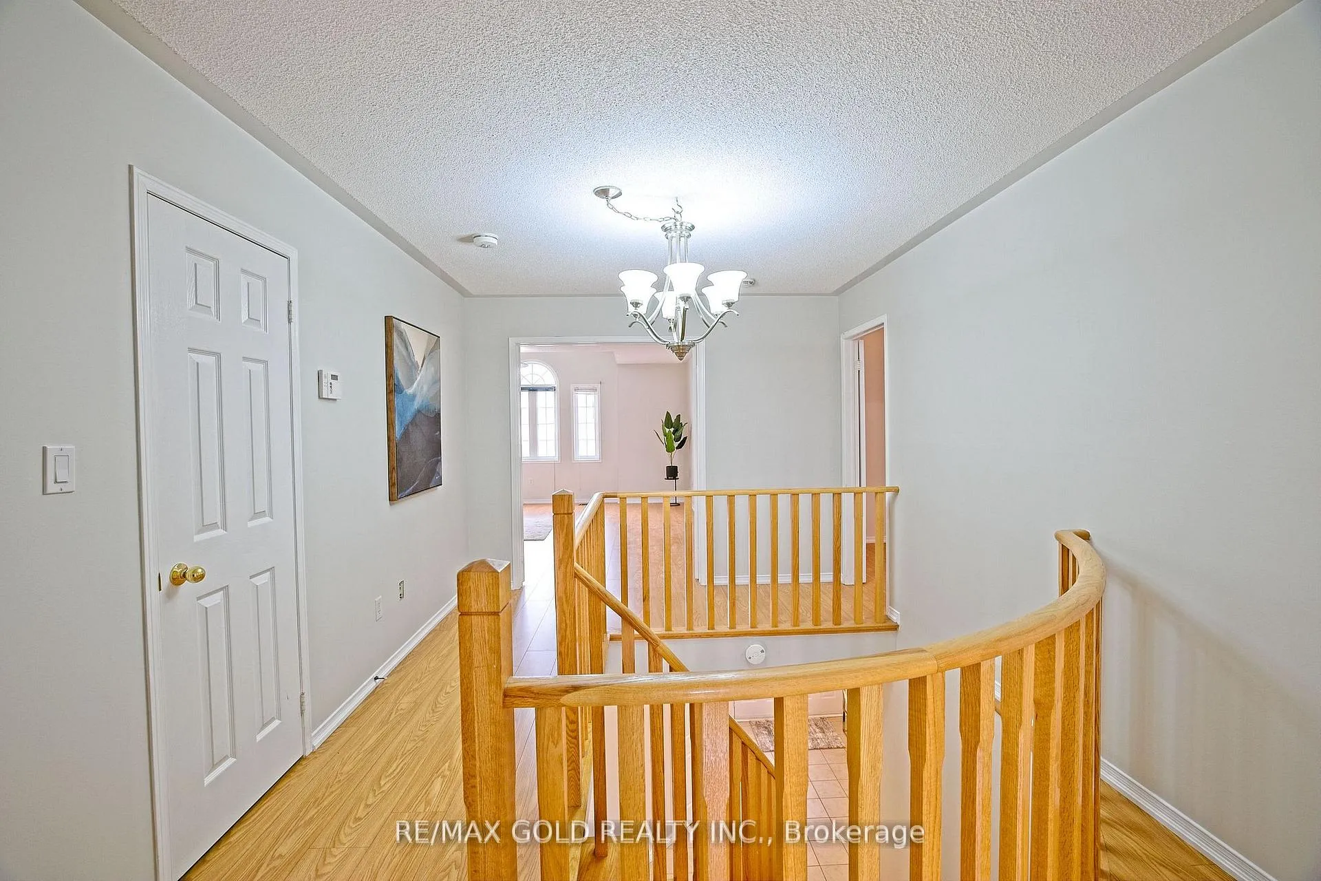 Photo 19 of 16 Cottontail Road, Brampton, Fletcher's Meadow — HOMEH
