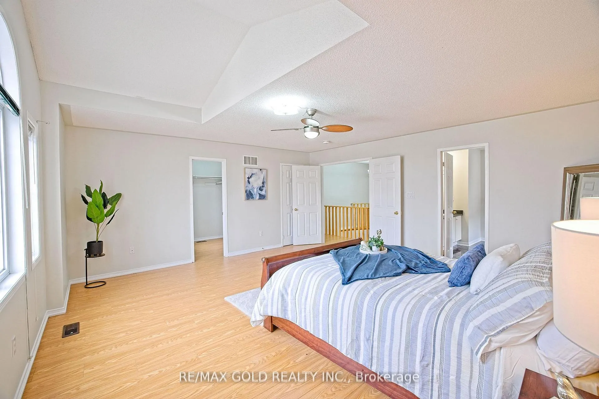 Photo 25 of 16 Cottontail Road, Brampton, Fletcher's Meadow — HOMEH