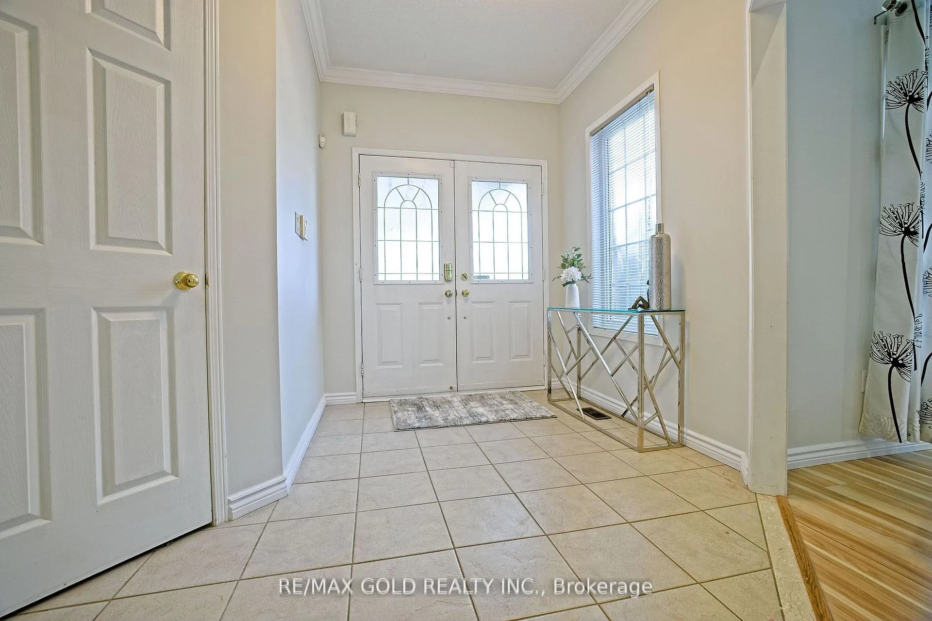 Photo 42 of 16 Cottontail Road, Brampton, Fletcher's Meadow — HOMEH