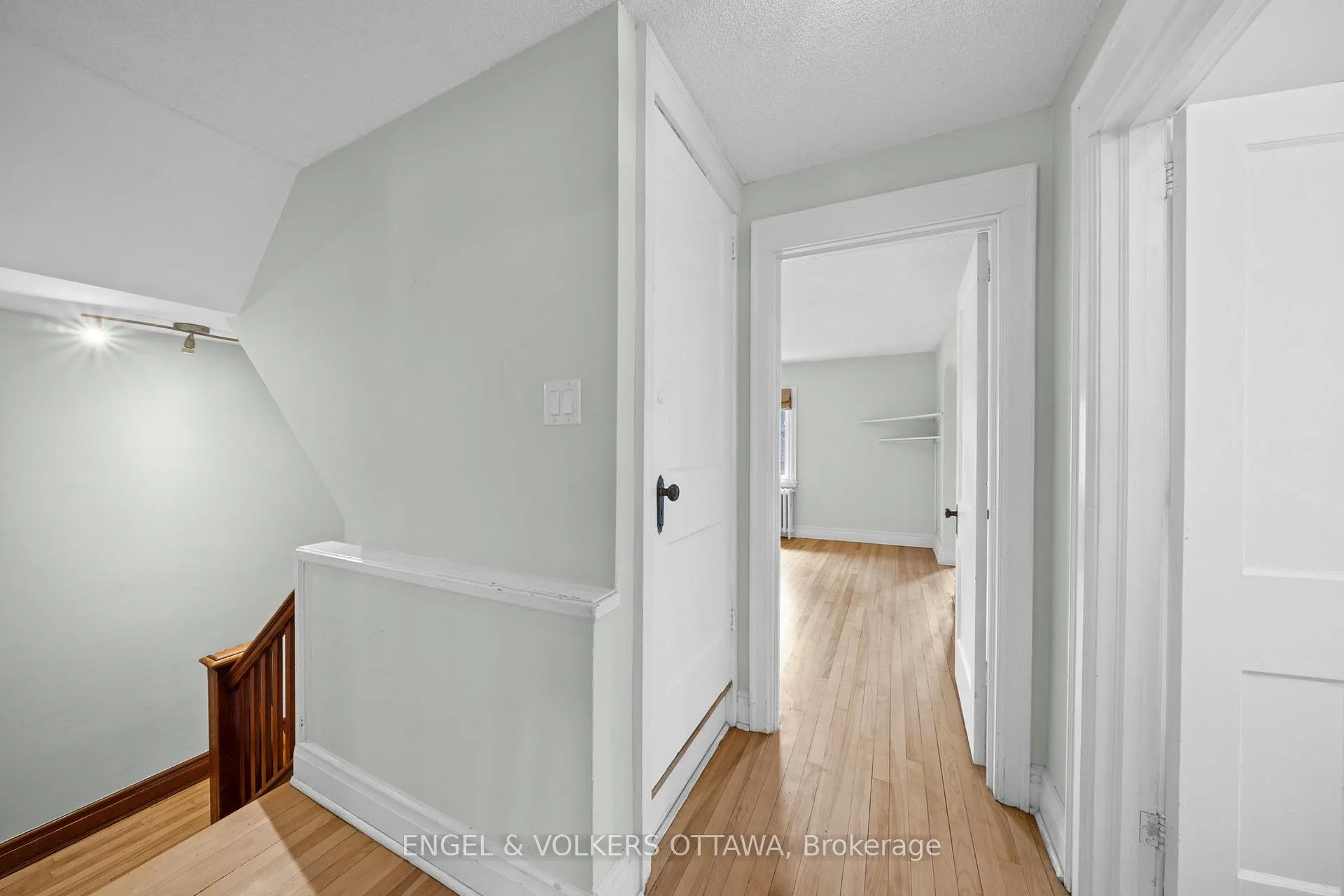 Photo 29 of 7 Inglewood Place, Ottawa, Civic Hospital — HOMEH