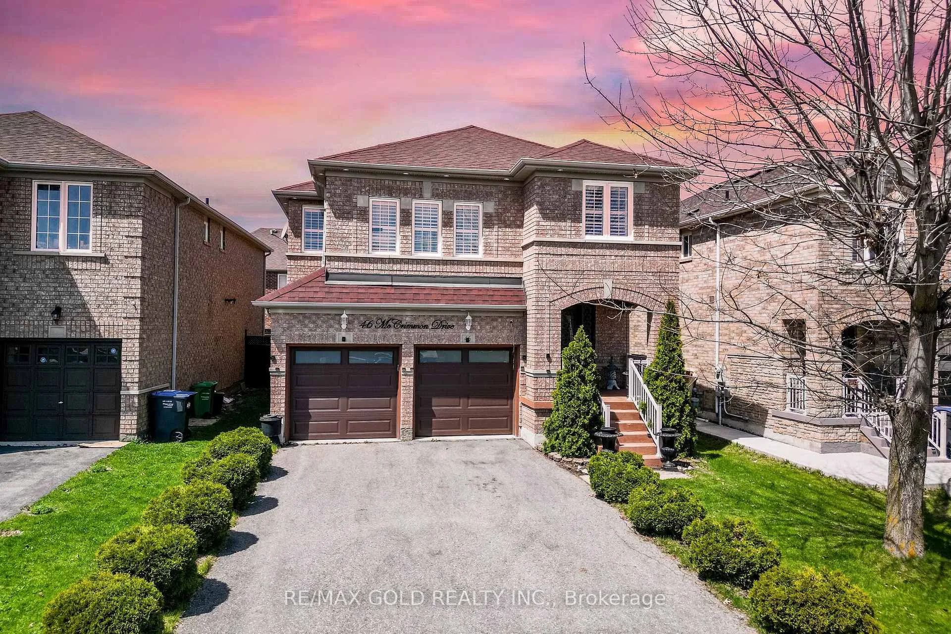 Photo 1 of 46 Mccrimmon Drive, Brampton, Fletcher's Meadow — HOMEH
