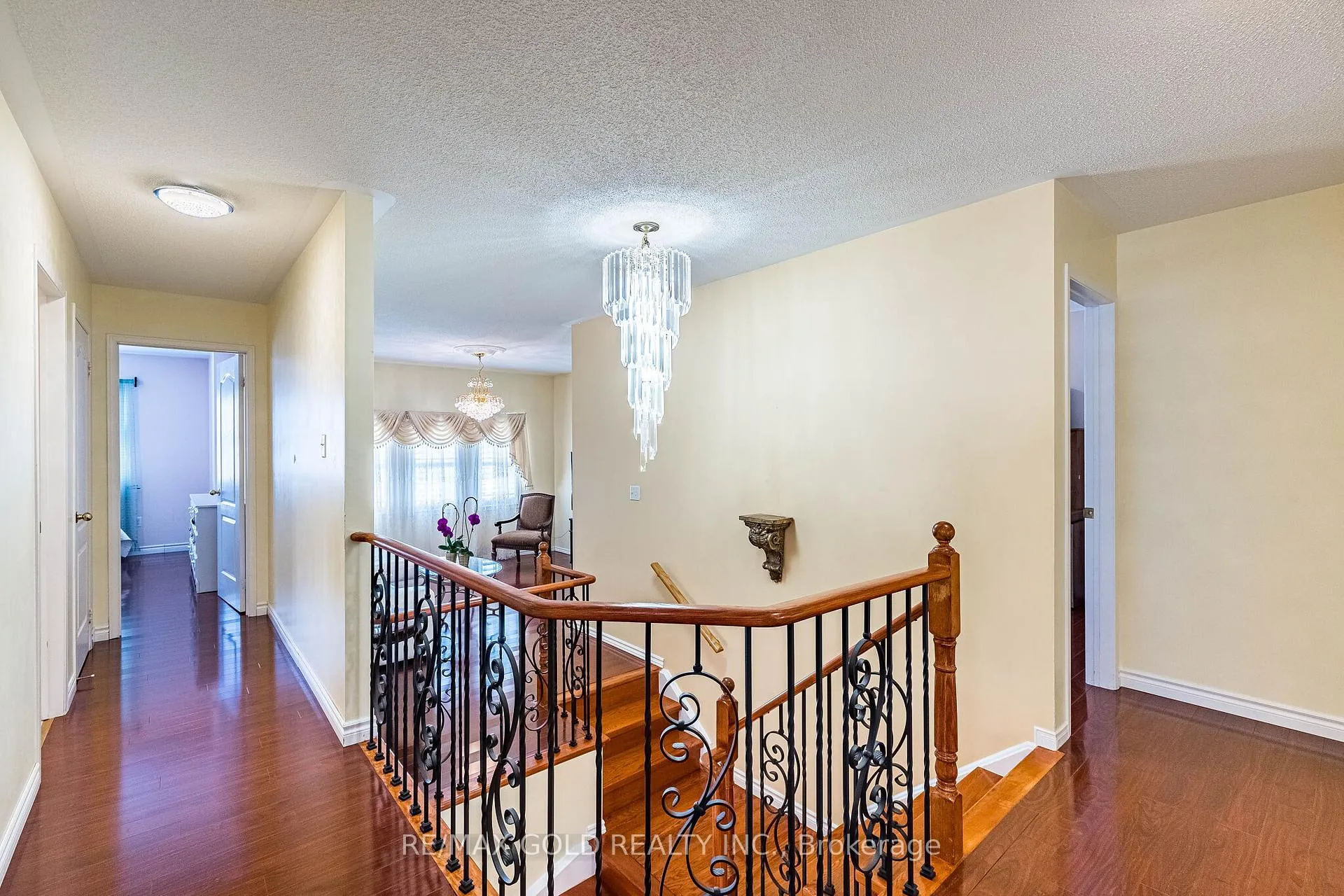 Photo 28 of 46 Mccrimmon Drive, Brampton, Fletcher's Meadow — HOMEH